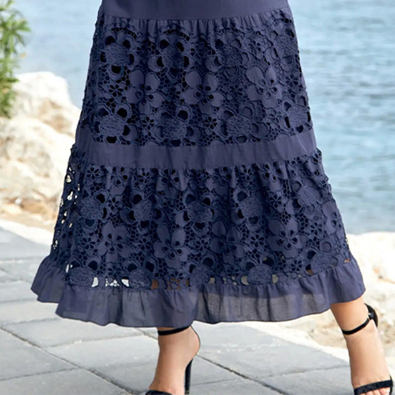 Lace Floral Dress: Elegance and Comfort for Every Occasion